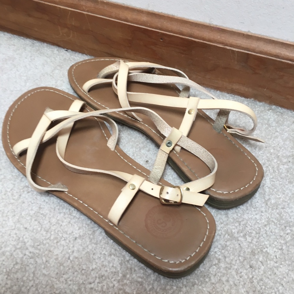 Sandals - Picture 2 of 3
